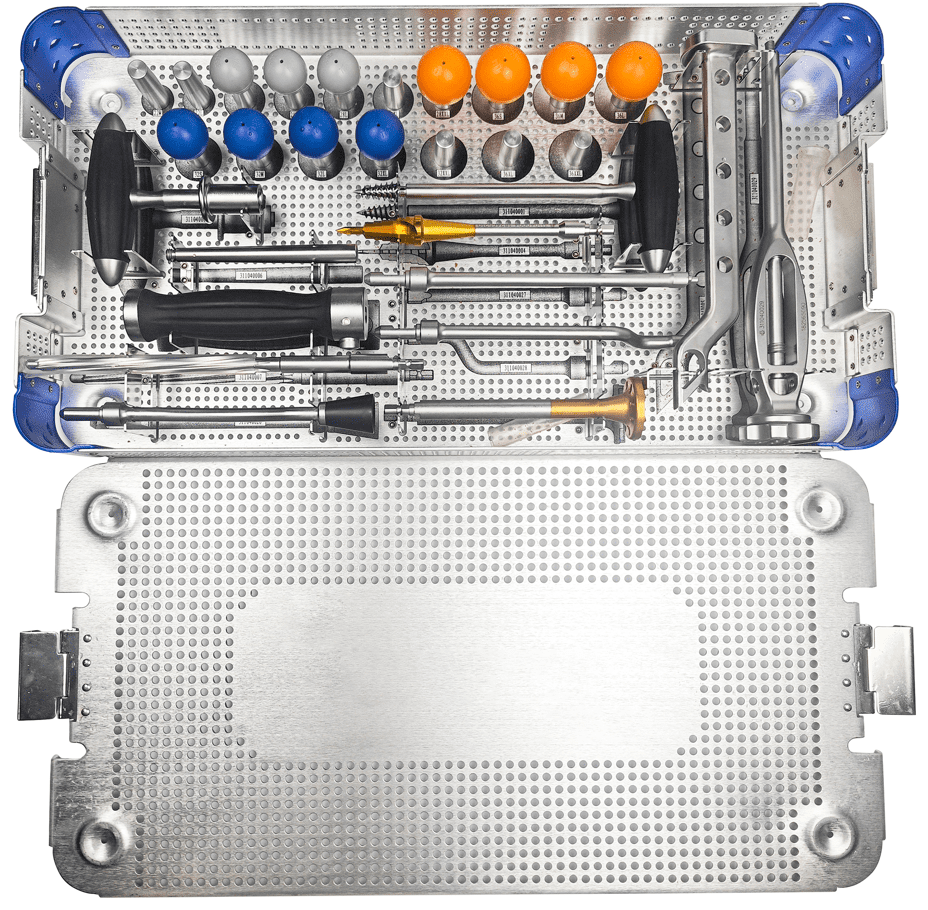 Total hip arthroplasty instrument set